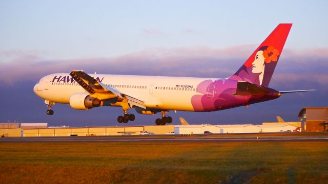 BOEING 767-300 (N583HA) - HAL9990 arriving at sunset from HNL on short final to Rwy 34L on 12.13.16. (ln 423 / cn 25531).  The aircraft will undergo maintenance at ATS.