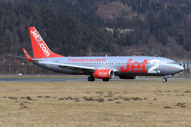 Boeing 737-800 (G-JZHP)