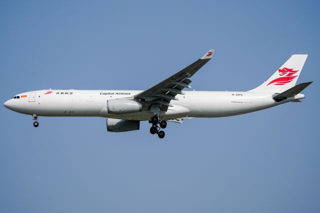 Airbus A330-300 (B-32FE)