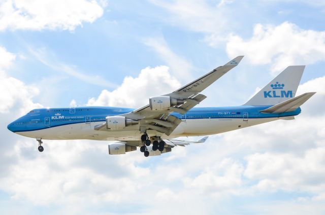 Boeing 747-400 (PH-BFY)