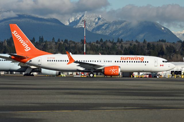 Boeing 737 MAX 8 (C-FTXE) - Delivery flight from Boeing at BFI to YVR