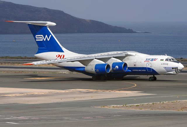 Ilyushin Il-76 (4K-AZ101)