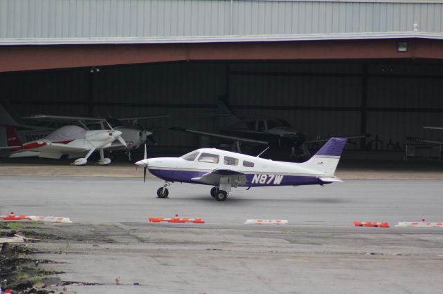 Piper Cherokee (N87W)