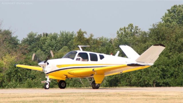 Beechcraft 35 Bonanza (N7241B)