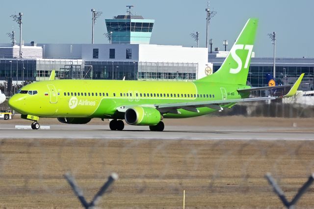 Boeing 737-800 (VP-BQD)