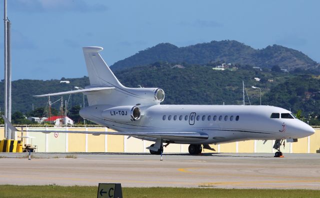 Dassault Falcon 7X (LX-TQJ)