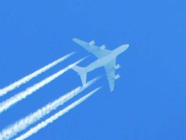 Airbus A380-800 (F-HPJB) - standing at freeport car park and went over at 39 thousand feet 