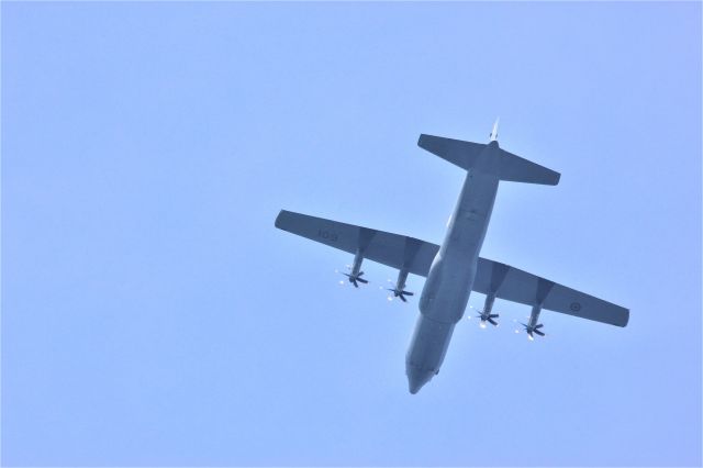 13-0601 — - 130601 Lockheed C-130-J Royal Canadian Air Force en vol au dessus de Lavaltrie QC. le 12-07-2021 at 16:28