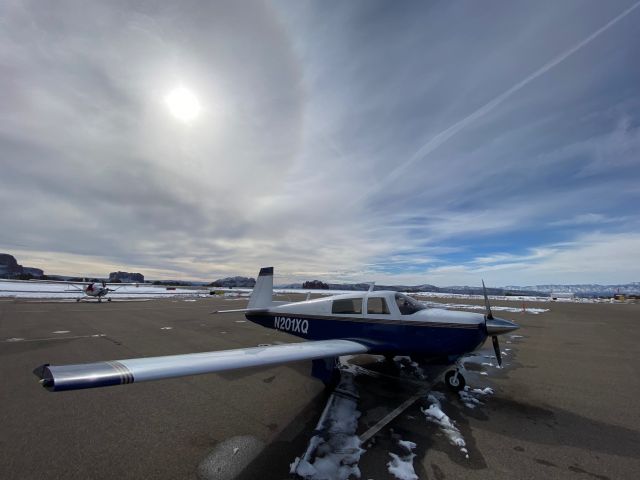 Mooney M-20 (N201XQ)