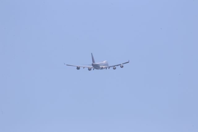 Boeing 747-400 (B-18053)