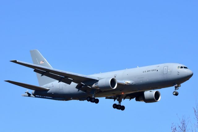 Boeing KC-46 Pegasus (1646020) - Pack 81 Heavy of the 157th ARW NH Air guard returns to pease after a training mission 