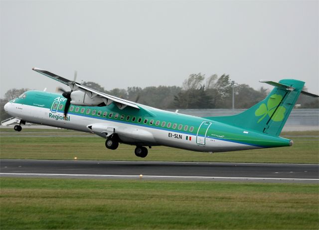 EI-SLN — - DEparting Dublin, Ireland with winds gusting to 45Kts