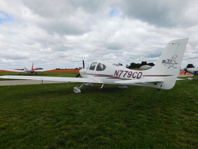 Cirrus SR-20 (N779CD)