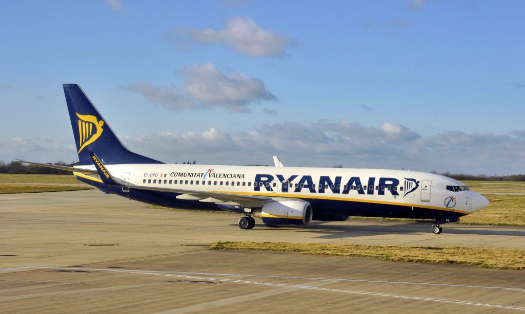 Boeing 737-800 (EI-DPD) - Ryanair Boeing 737-8AS(WL) EI-DPD in London Stansted 