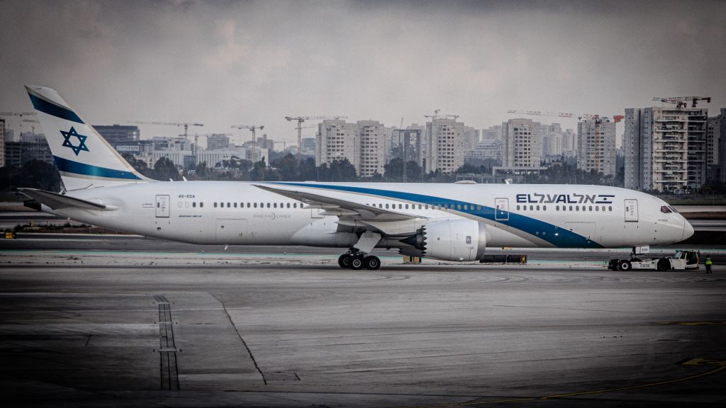 Boeing 787-9 Dreamliner (4X-EDA)