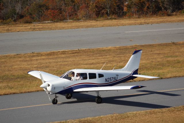 Piper Cherokee (N2575U)