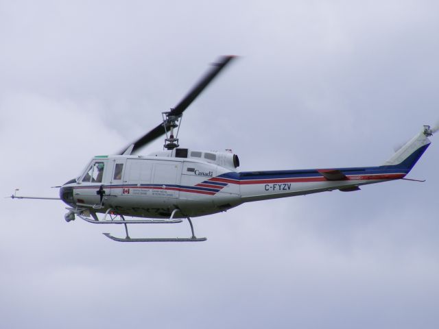 Bell UH-1V Iroquois (C-FYZV) - National research council of Canada helicopter