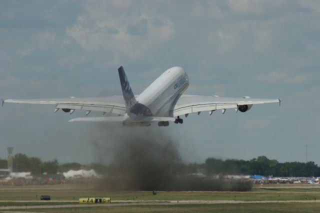 — — - Dirt Flies as Airbus 380 Flies Oshkosh 2009