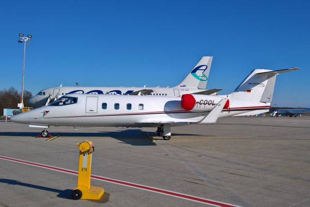 Learjet 55 (D-COOL)