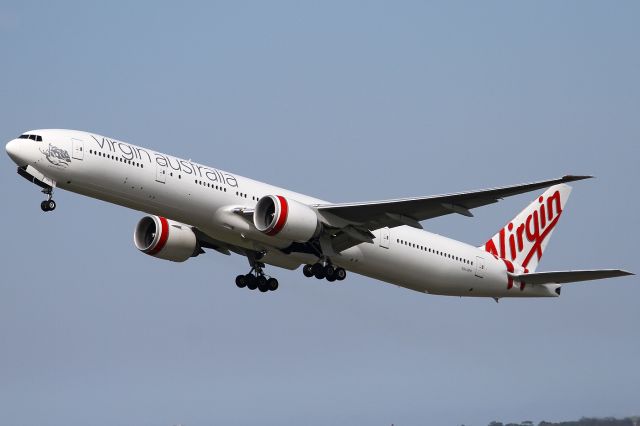 BOEING 777-300 (VH-VPF)