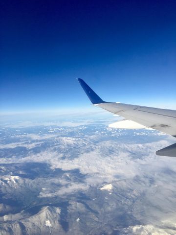 Embraer 170/175 (N620CZ) - Over Central Oregon en route from KSMF to KSEA, 9 March, 2019