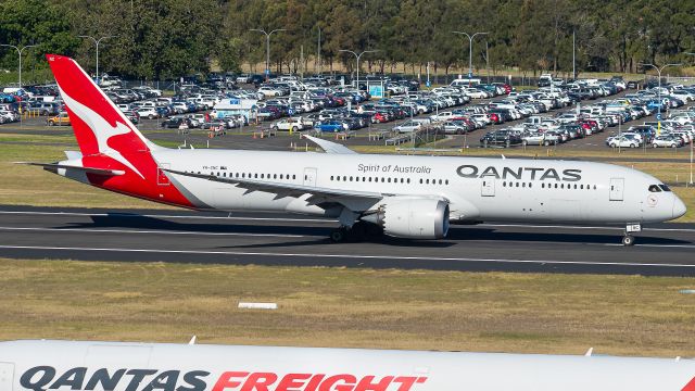 Boeing 787-9 Dreamliner (VH-ZNC)