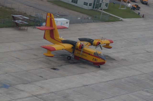 Canadair CL-215 (C-GDKY)