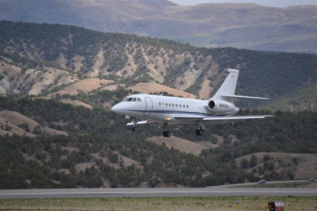 Dassault Falcon 2000 (N323EG)