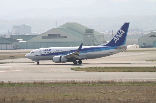 Boeing 737-700 (JA09AN)