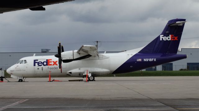 Aerospatiale ATR-42-300 (N918FX) - Up close pic of an ATR 42-300! On the cargo ramp at BUF