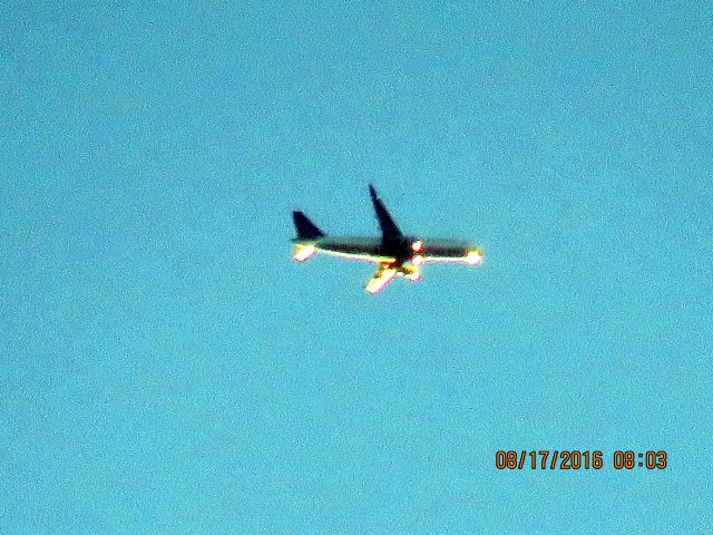 Embraer 170/175 (N88335)