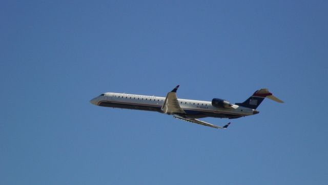 Canadair Regional Jet CRJ-900 (N933LR) - This photo was taken at the Charlotte Airport Overlook.