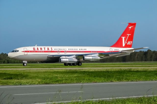 Boeing 707-100 (N707JT)