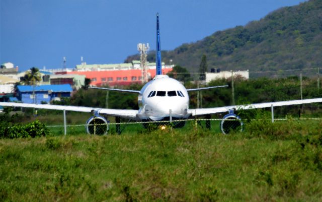 Airbus A320 (N505JB)