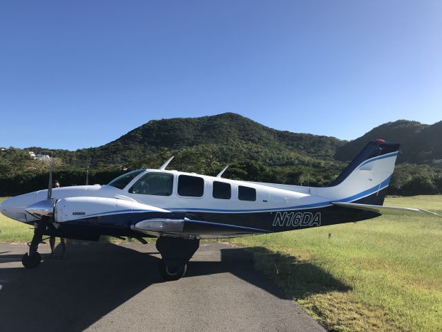 Beechcraft Baron (58) (N16DA)