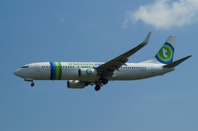 Boeing 737-800 (PH-HSD)