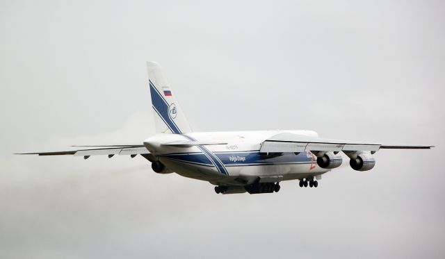 Antonov An-124 Ruslan (RNA82074) - Volga-Dnepr