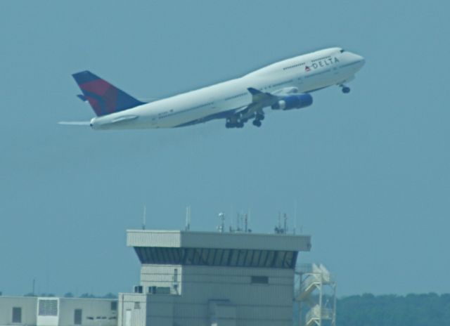 — — - not the greatest picture.. but I thought I would never see the day.. A Deltal 747-400 flying under a Northwest callsign...