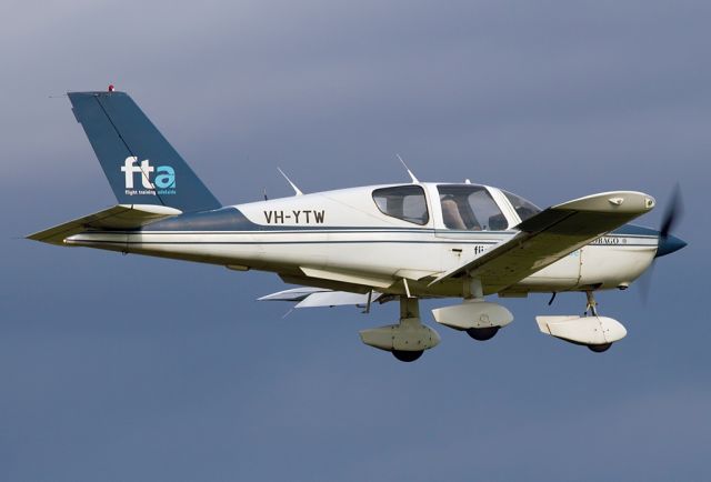 Diamond Star (VH-YTW) - FLIGHT TRAINING ADELAIDE - SOCATA TB-10 TOBAGO - REG VH-YTW (CN 1605) - PARAFIELD AIRPORT ADELAIDE SA. AUSTRALIA - YPPF (26/8/2015)