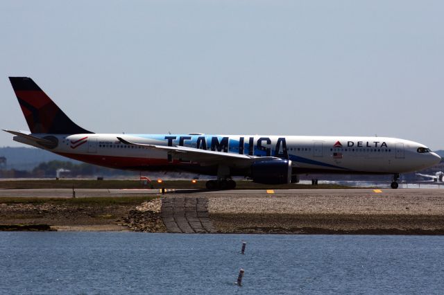 Airbus A330-900 (N411DX)