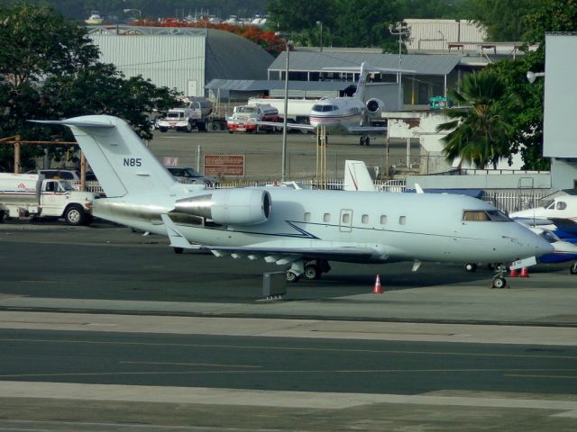 Canadair Challenger (N85)