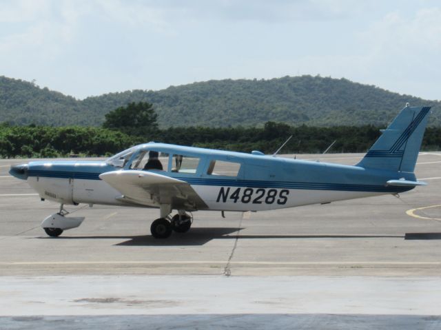 Piper Saratoga (N4828S)