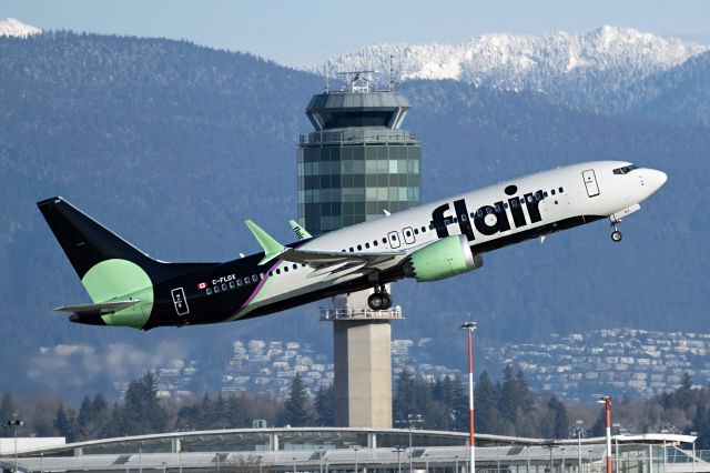 Boeing 737 MAX 8 (C-FLDX)