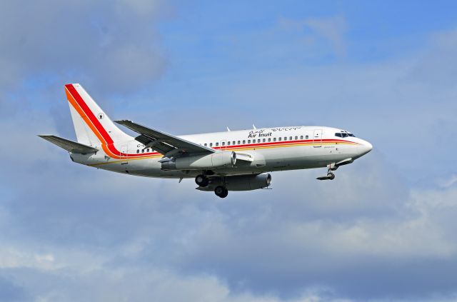 Boeing 737-200 —