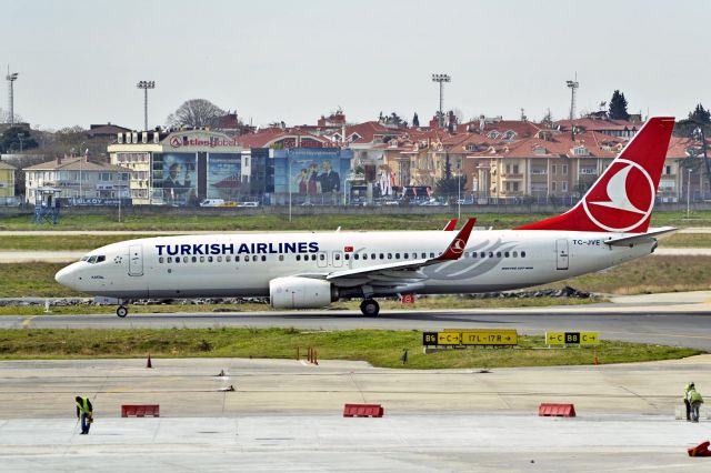 Boeing 737-800 (TC-JVE)