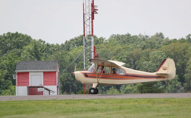 Beechcraft Bonanza (33) (N83851) - Nice wheel landing in a great looking Champ