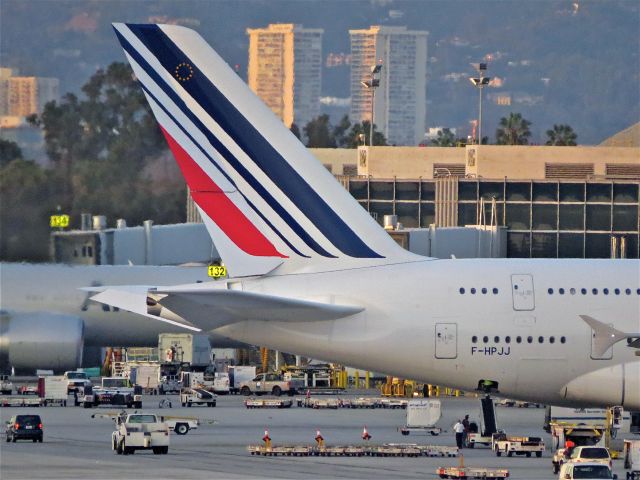 Airbus A380-800 (F-HPJJ) - a rel=nofollow href=http://flightaware.com/live/flight/FHPJJ/history/20141124/0045Z/KLAX/LFPGhttp://flightaware.com/live/flight/FHPJJ/history/20141124/0045Z/KLAX/LFPG/a