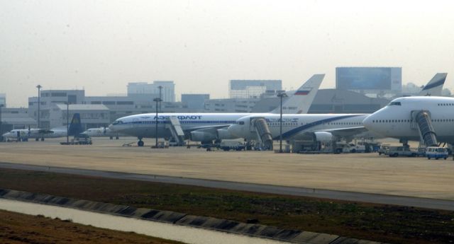 Ilyushin Il-96 (RA-96007) - 2003