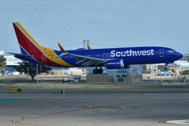 Boeing 737 MAX 8 (N8824Q) - 02-04-23