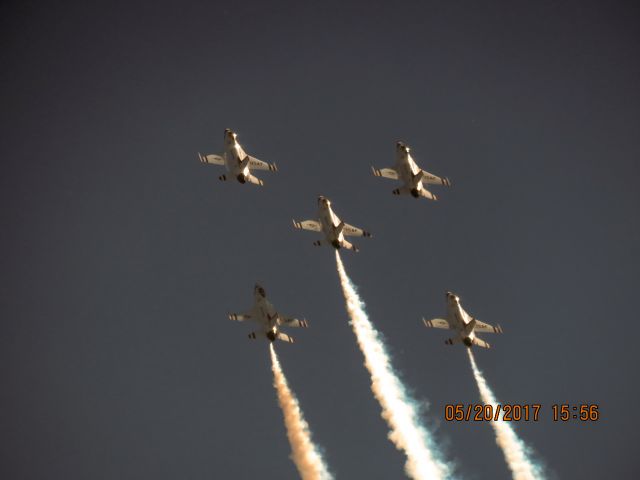 Lockheed F-16 Fighting Falcon (92-3898)